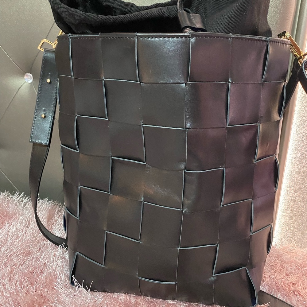 leather XL tote (huge) with drawstring inside closure